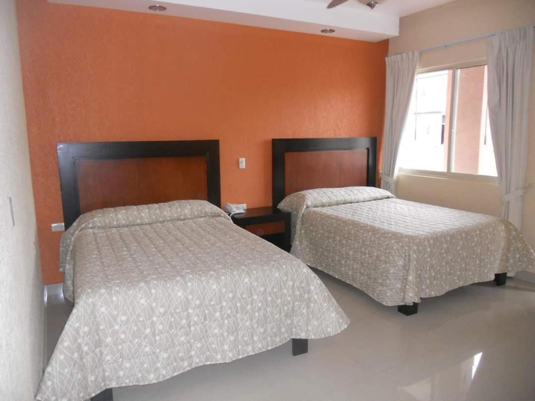 Hotel Los Vergeles Villa Hidalgo  Экстерьер фото