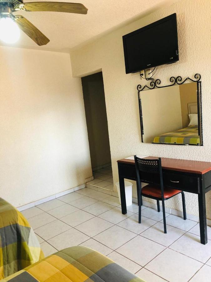 Hotel Los Vergeles Villa Hidalgo  Экстерьер фото
